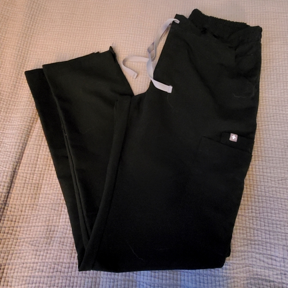 FIGS Yola scrub pants
